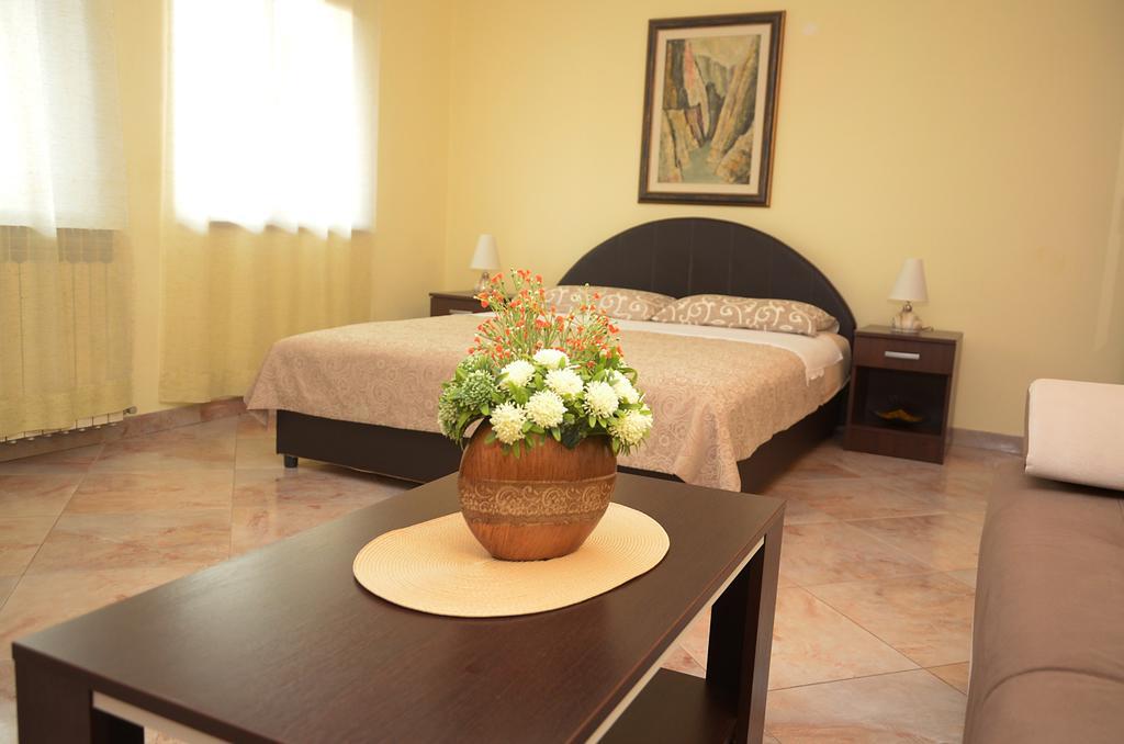 Apartment Adela كوتور المظهر الخارجي الصورة